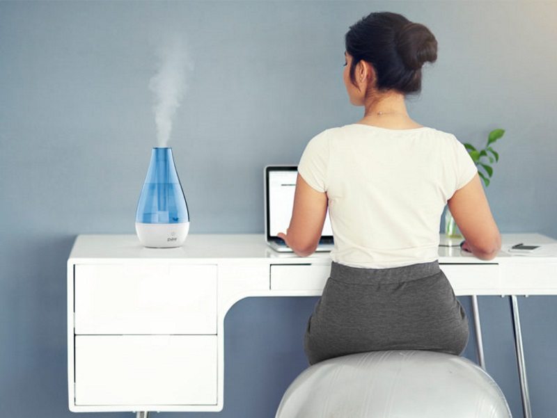 Example of an ultrasonic humidifier : MistAire Cool Mist